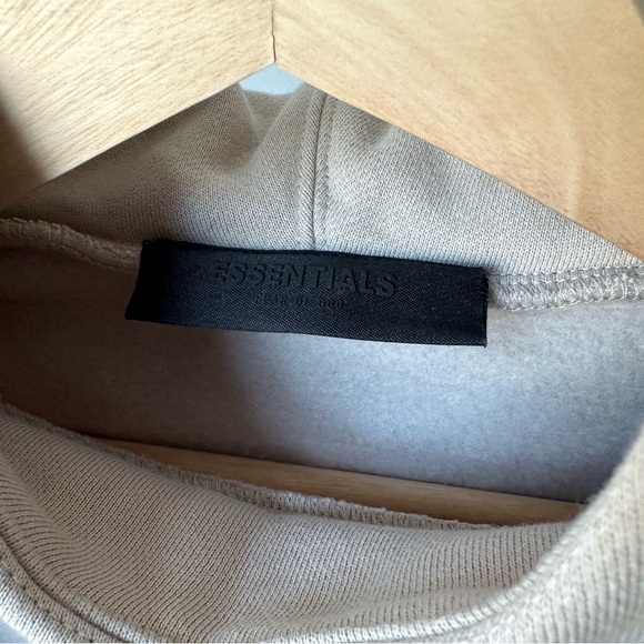 Essentials Fear of God Hoodie. Xtra Small - Picture 7 of 9